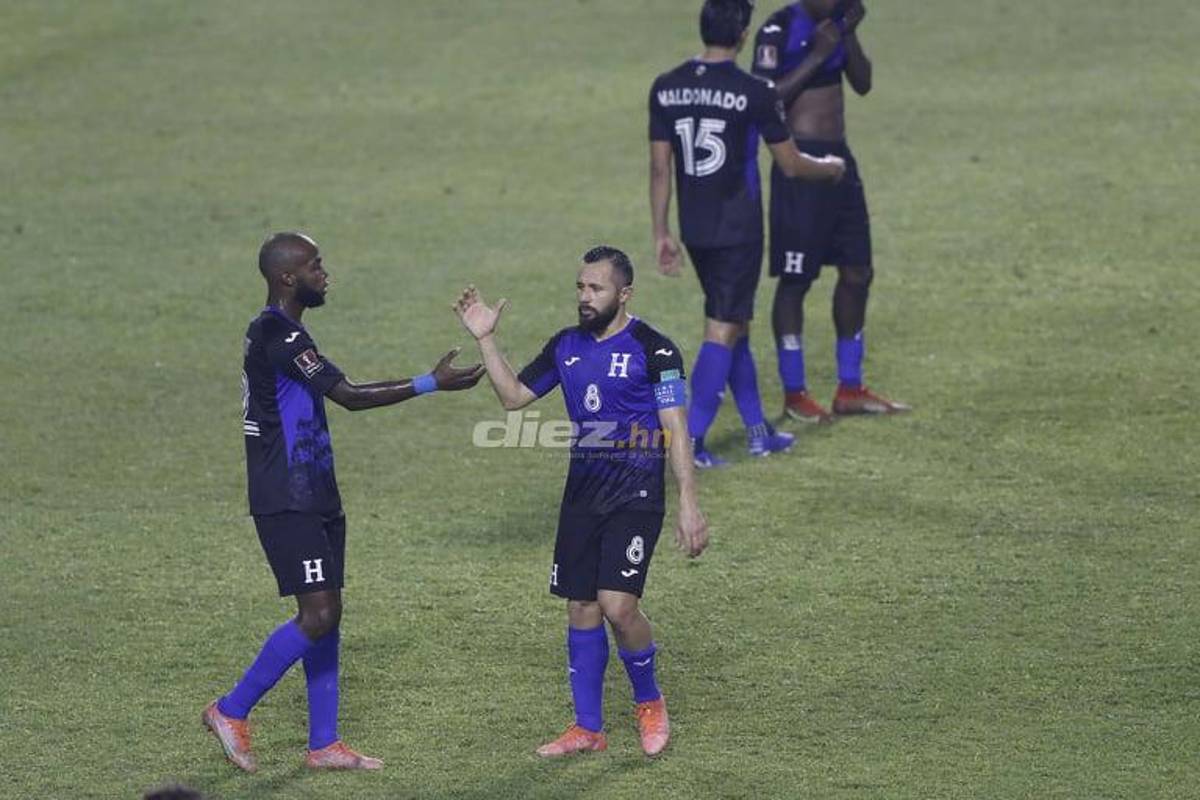 La tristeza de Honduras en su último juego eliminatorio en casa, el intercambio de camisetas y la celebración de México en San Pedro Sula
