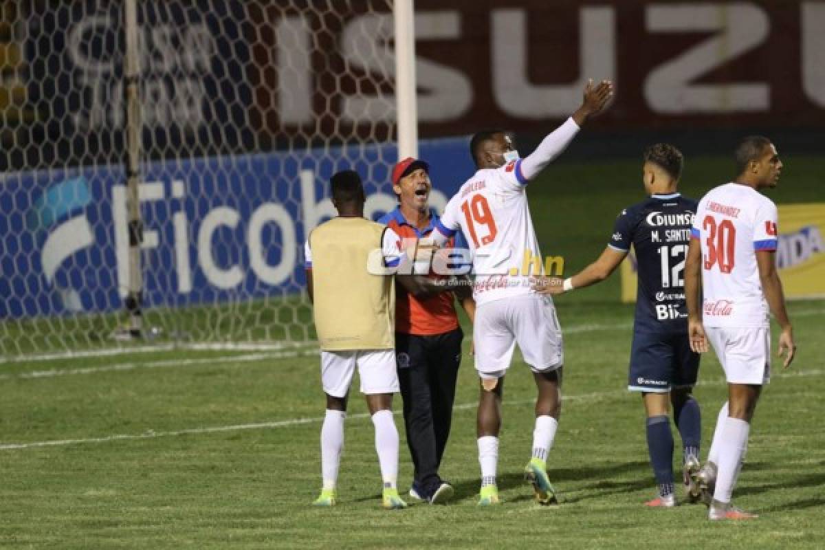 NO VISTE EN TV: Pedro Troglio desquiciado, expulsión de jugadores de Olimpia y los bicentenarios