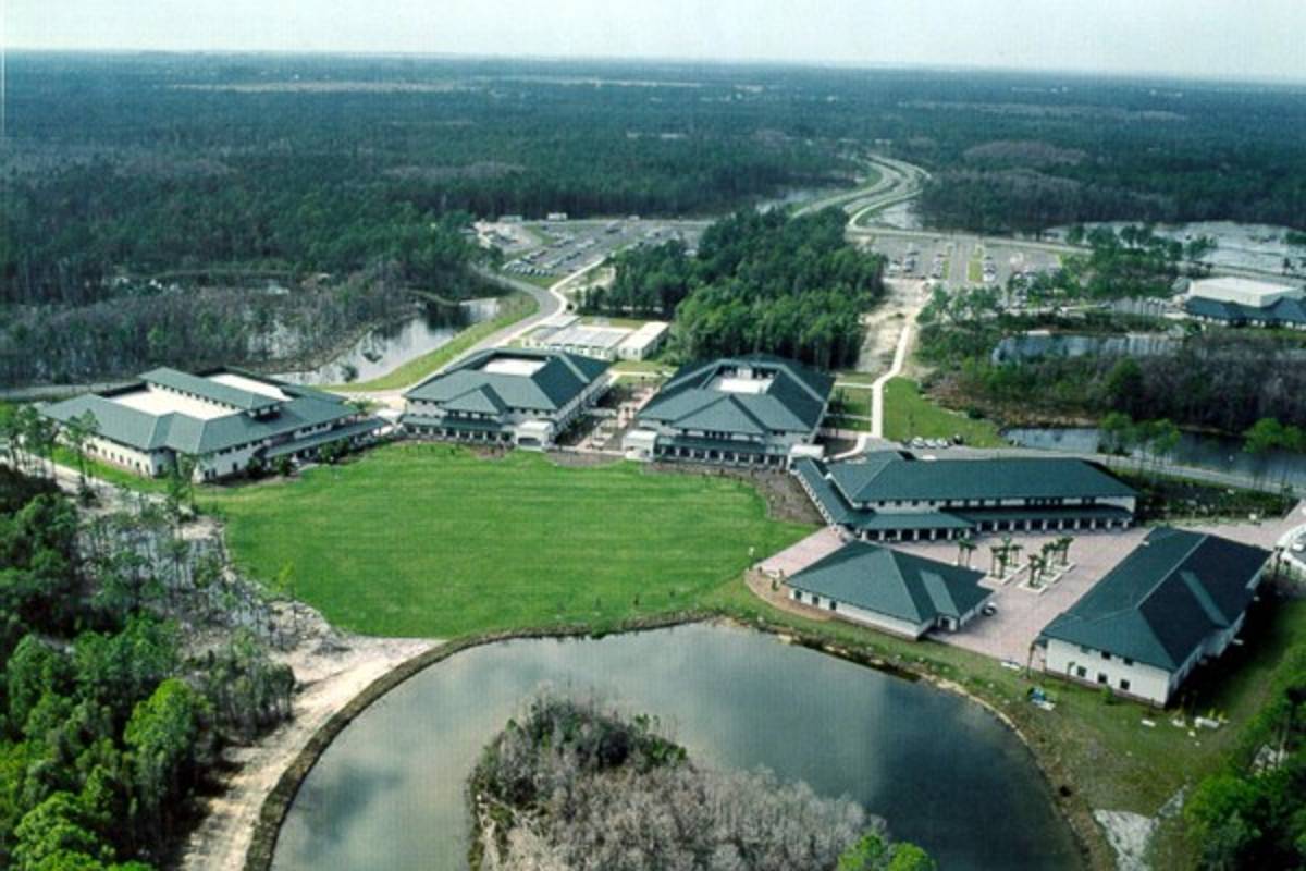 Gulf Coast University, la fortaleza donde Honduras se preparará para la batalla de San José