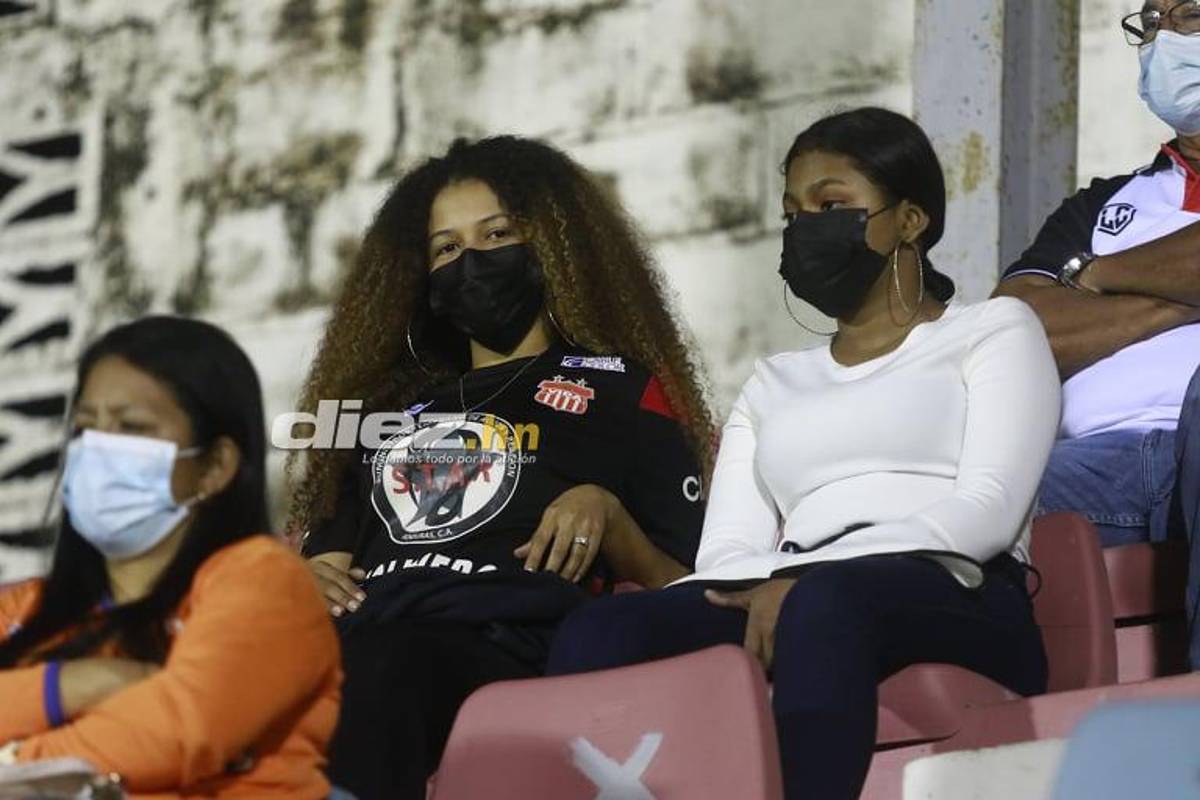 ¡Hermosas chicas y color! La Ceiba se viste de fiesta para el juego juego Vida vs. Olimpia