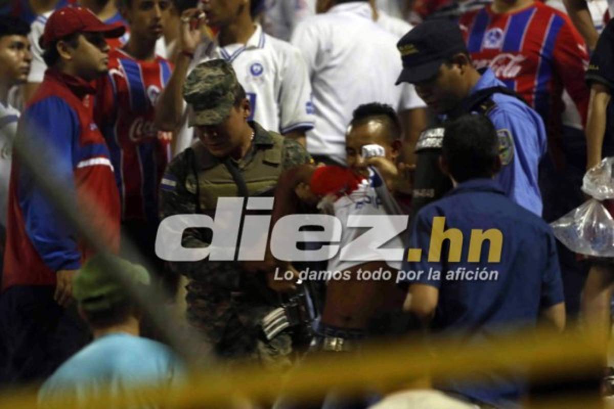 Las imágenes que no viste en televisión del Real España-Olimpia