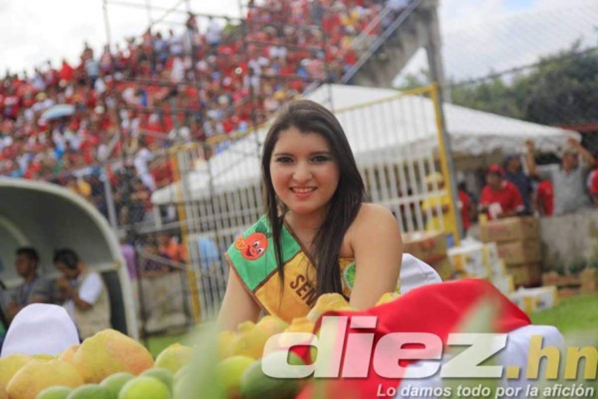 Ambiente de fiesta en Tocoa previo ala Gran Final