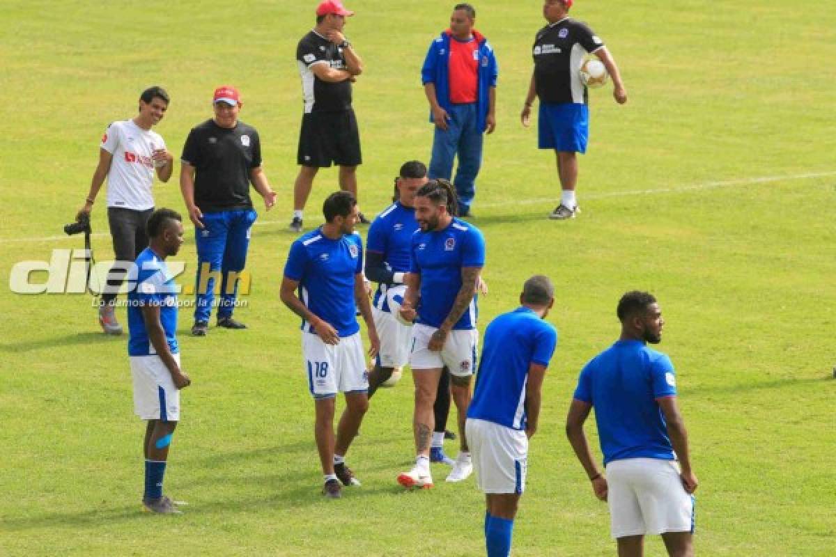 Entre bromas y risas, Olimpia entrenó pensando en el clásico ante Motagua