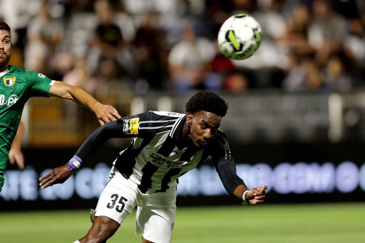 ¡Buenas noticias! Bryan Róchez es titular en el triunfo del Portimonense que se mete a la pelea por el liderato en Portugal