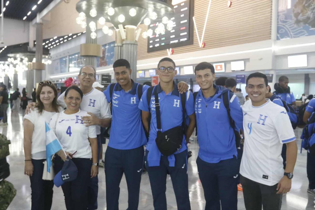 ¡Con el sueño intacto! La Sub-17 de Honduras partió a Qatar para cumplir el sueño de jugar una Copa del Mundo