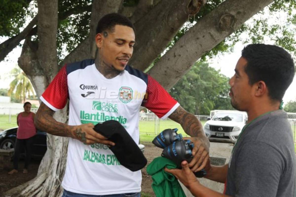 ¡Ya luce la verde! Las imágenes de la presentación de Henry Figueroa con Marathón