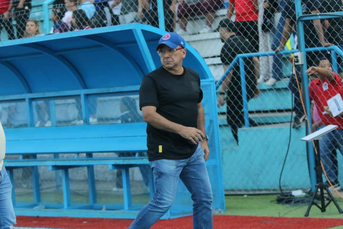 Revelado: Las cuatro razones que fastidiaron a Eduardo Espinel en Olimpia y por las que puso su renuncia