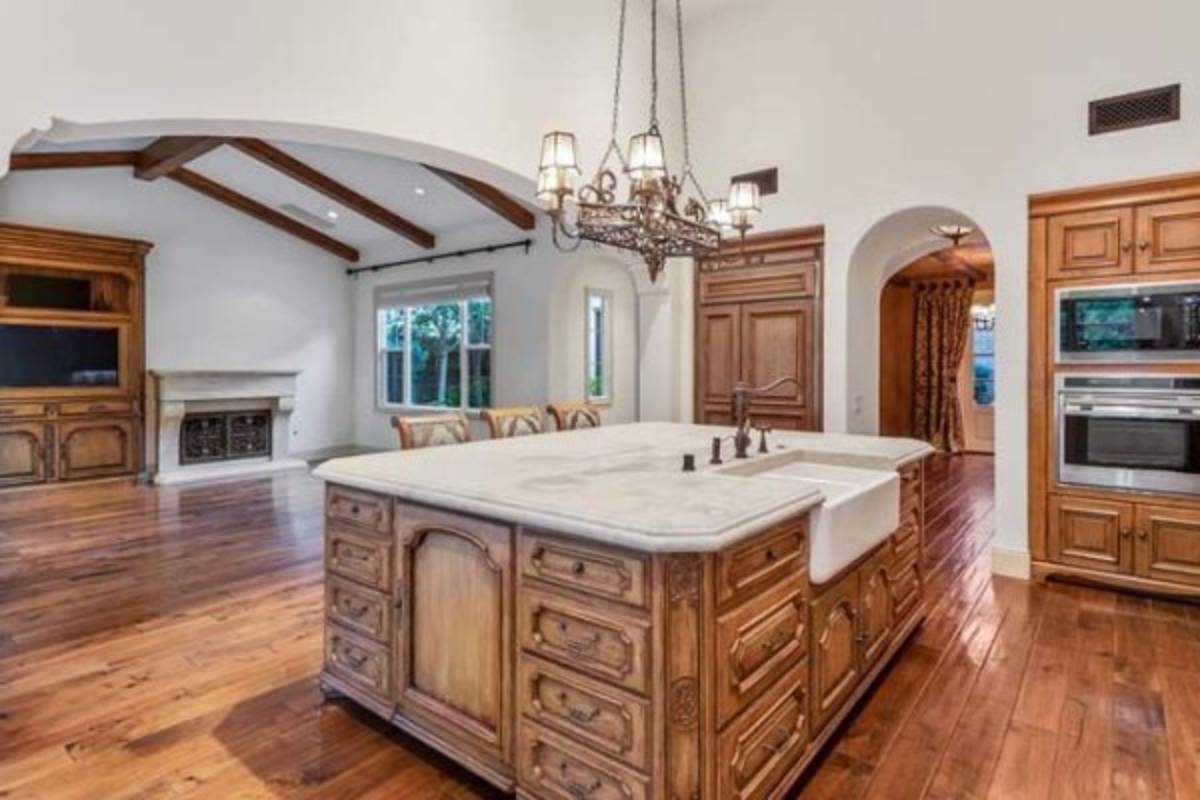 Así es la increíble mansión de Kobe Bryant que Vanessa ha puesto a la venta por $2 millones