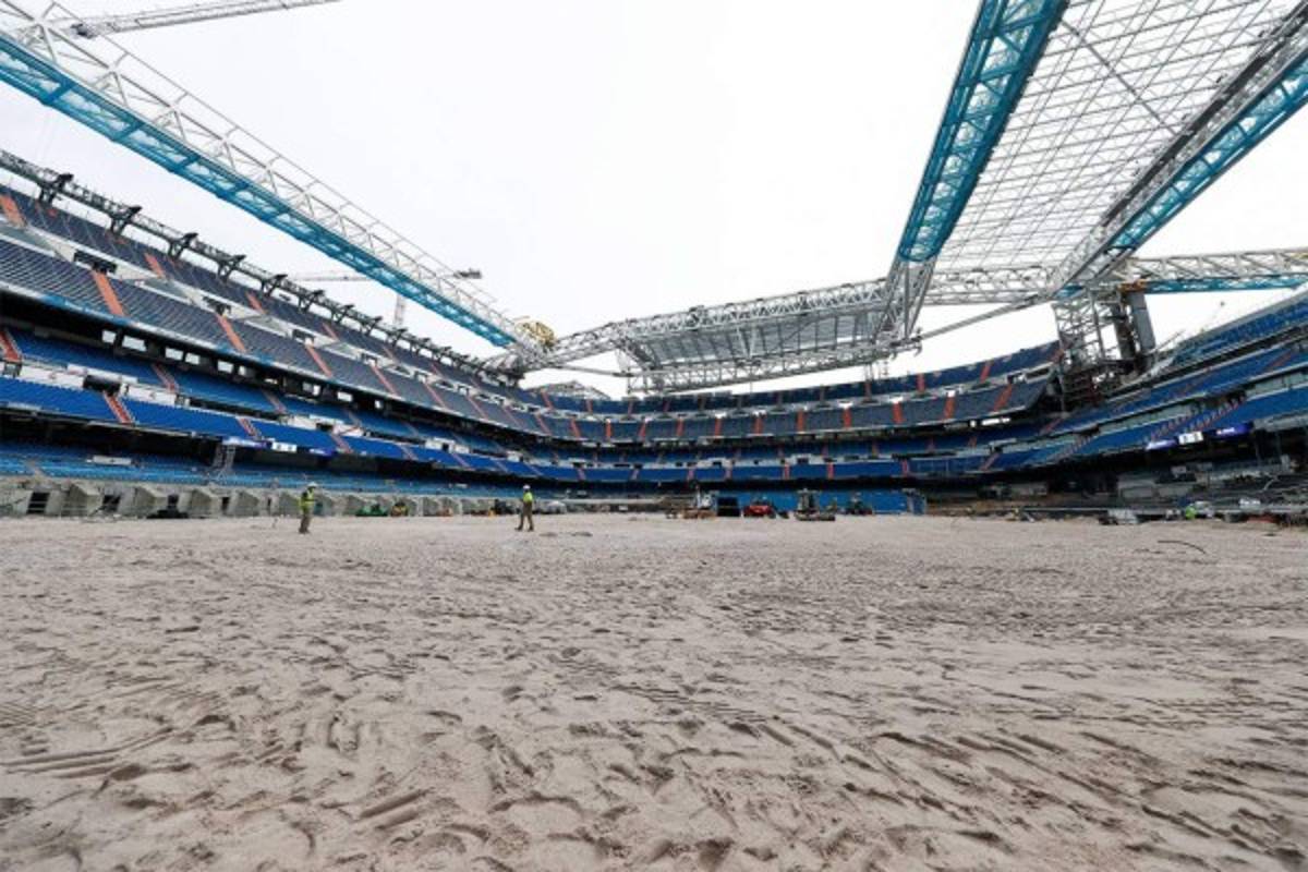 Asientos listos y ya tiene césped: Así luce el Santiago Bernabéu a seis días para la reapertura