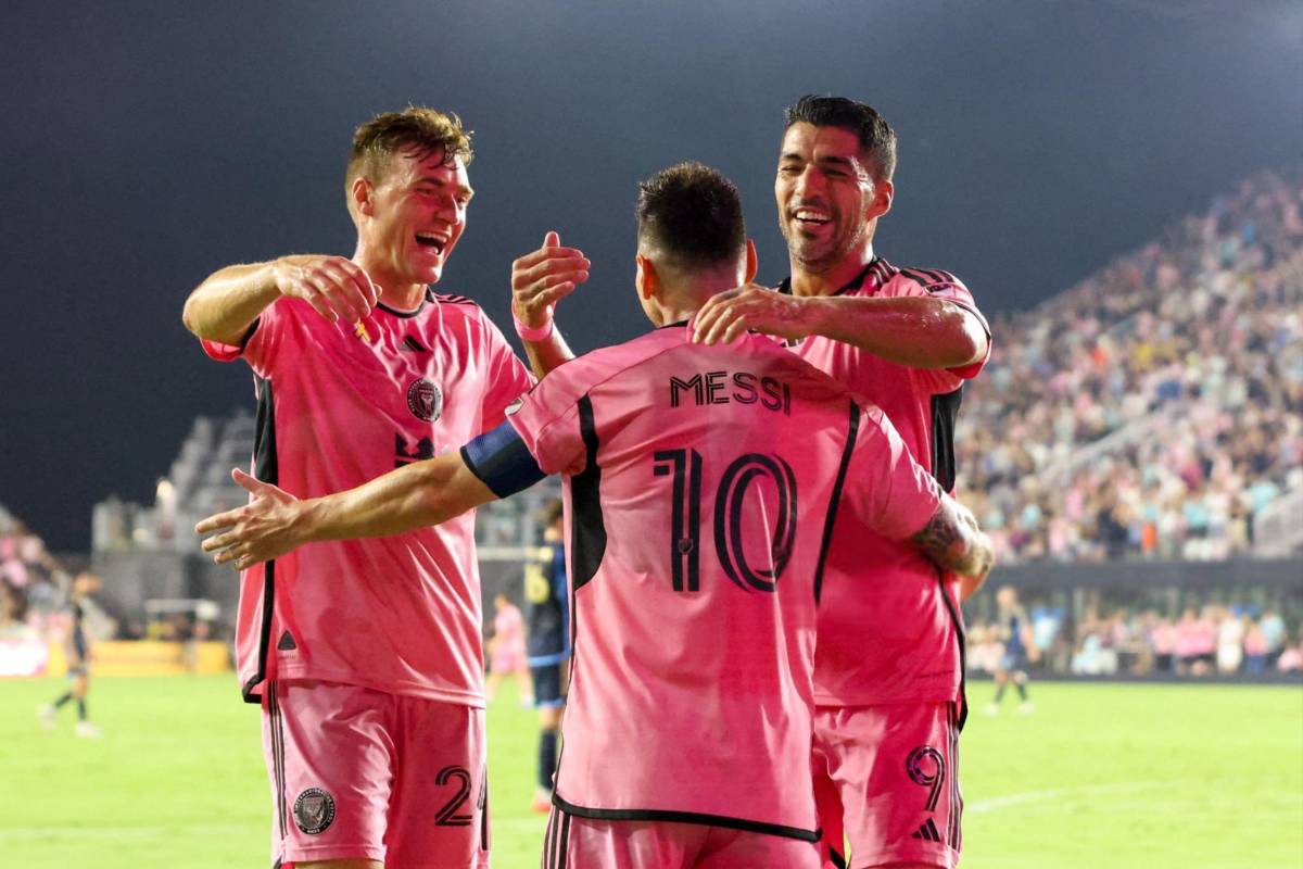 Un bombero le llenó el tanque a Messi y revela el gesto del argentino: “Me temblaban las manos; es una cosa de locos”