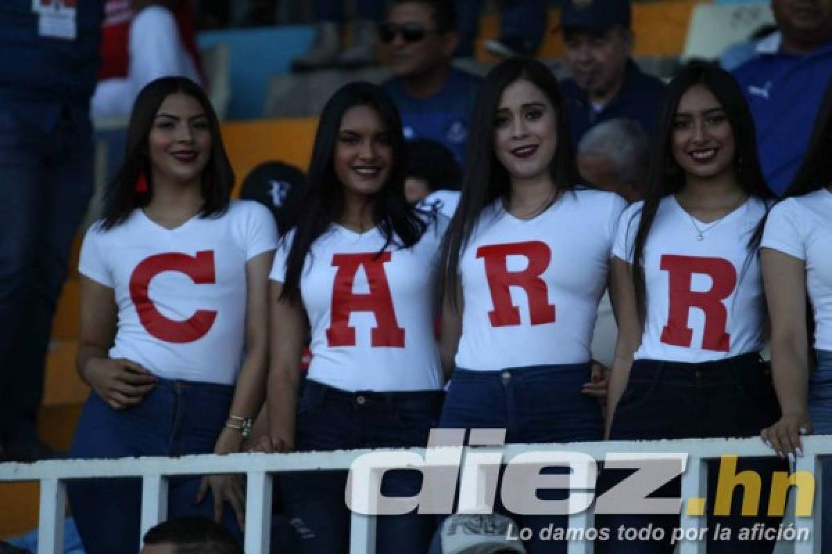 ¡Sensuales! El lado infartante del clásico Motagua-Olimpia en el estadio Nacional