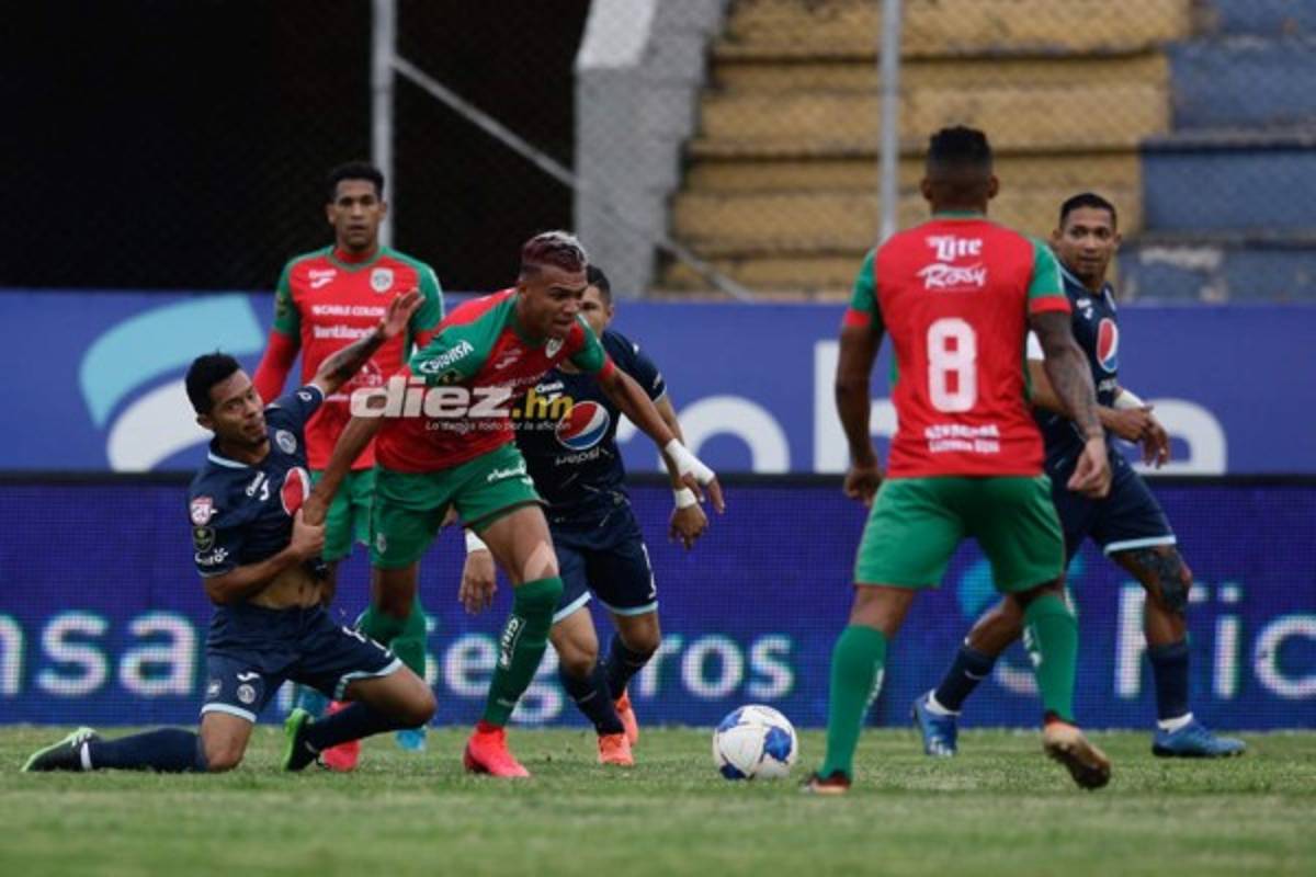 Reclamos, festejos y gesticulaciones de dolor: Las imágenes que dejó el clásico Motagua-Marathón