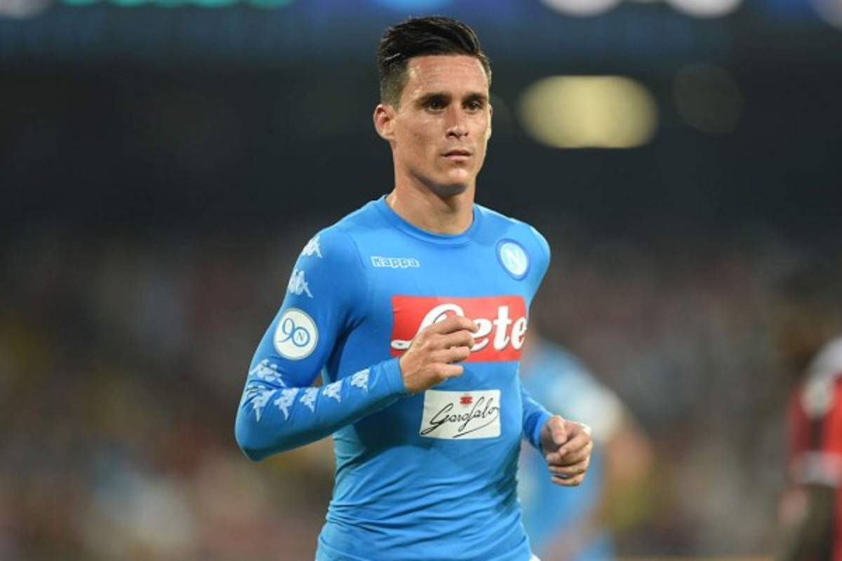 ¡Fichajes! El sorpresivo DT que se ofrece al Real Madrid y la lista de bajas del Barça