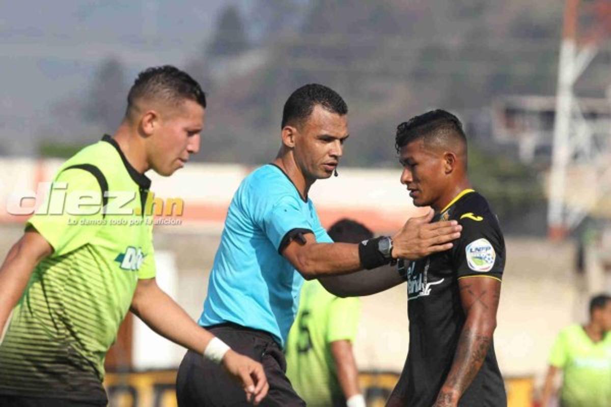 No se vio por TV: Zafarrancho y gas lacrimógeno en Puerto Cortés