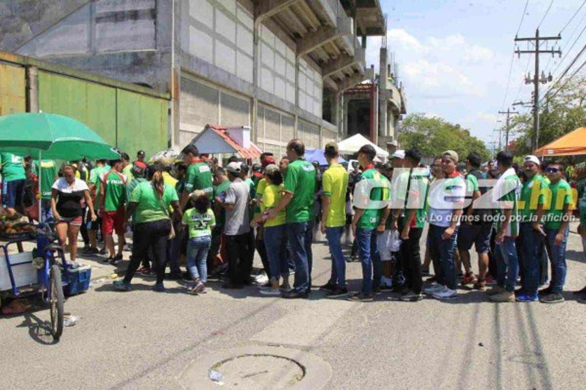 ¡Alegría y tristeza! Así festejó Marathón la clasificación a la final del Clausura
