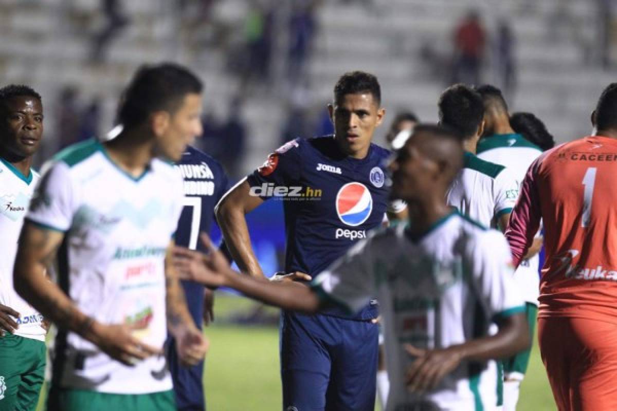 No viste en TV: Rostros tristes en Motagua, mensaje oculto de Ángel Tejeda y patadita a Edwin Solano