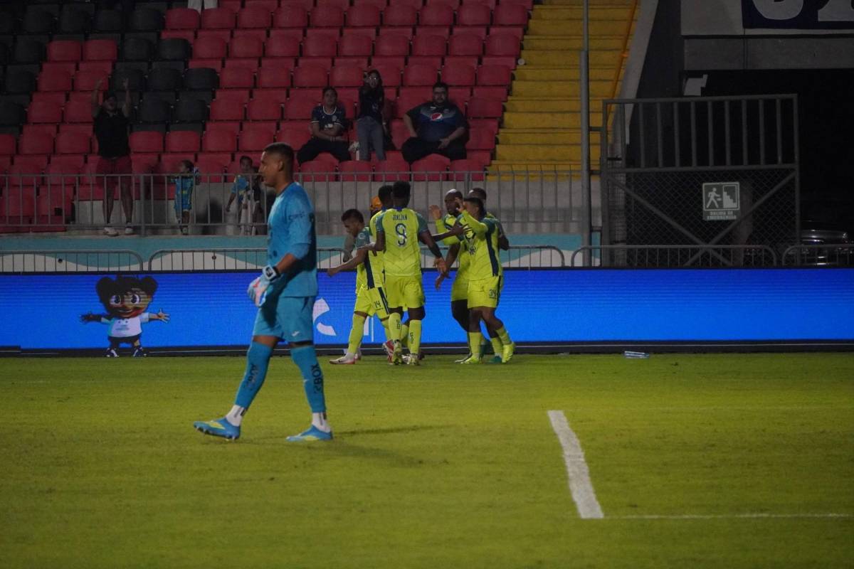 Kevin López les celebró en la cara y se armó la bronca: el batacazo de Olancho que deja en la lona a Motagua