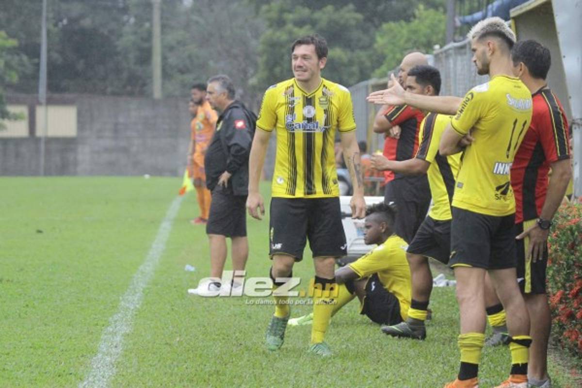 El 11 que perfila Real España para pegar primero a Olimpia en la final de la Copa Premier