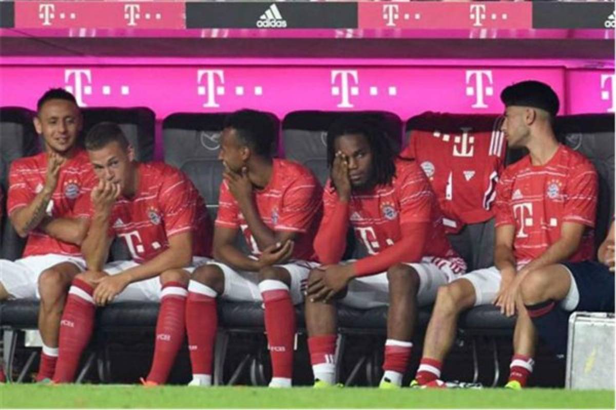 Estrellas mundiales que están relegados al banquillo