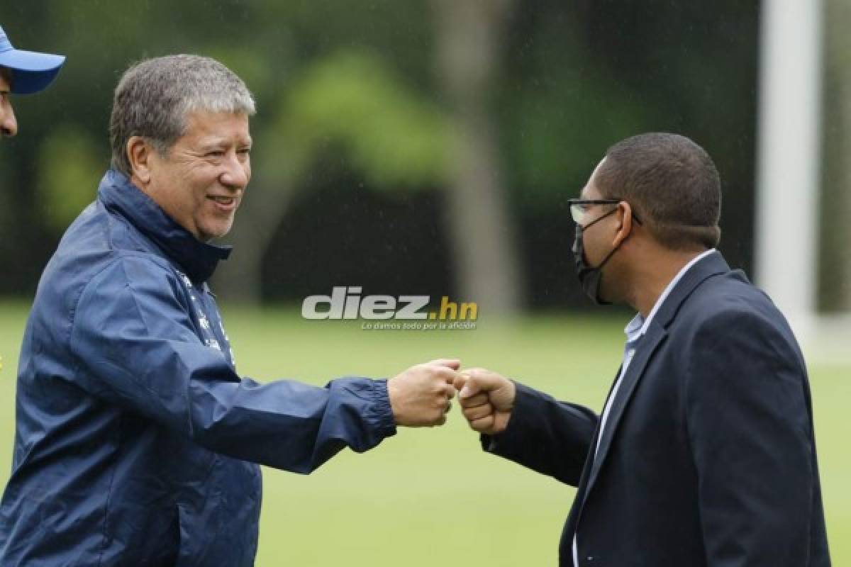 'Bolillo' Gómez recibe a viejo conocido en el entrenamiento de Honduras; el mano a mano de Elis con Choco Lozano