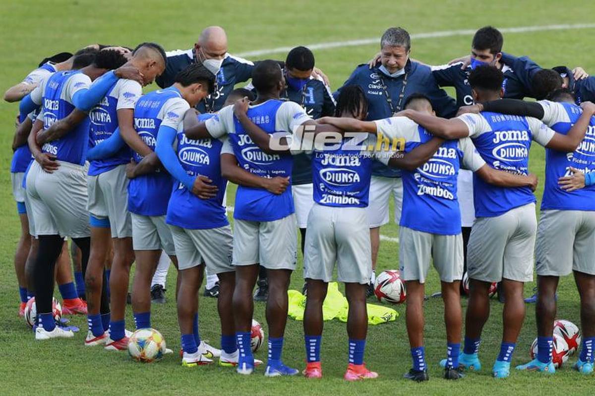 ¡Broma a Sacaza y risas! Así fue el primer entreno de la Selección Honduras para la triple fecha eliminatoria