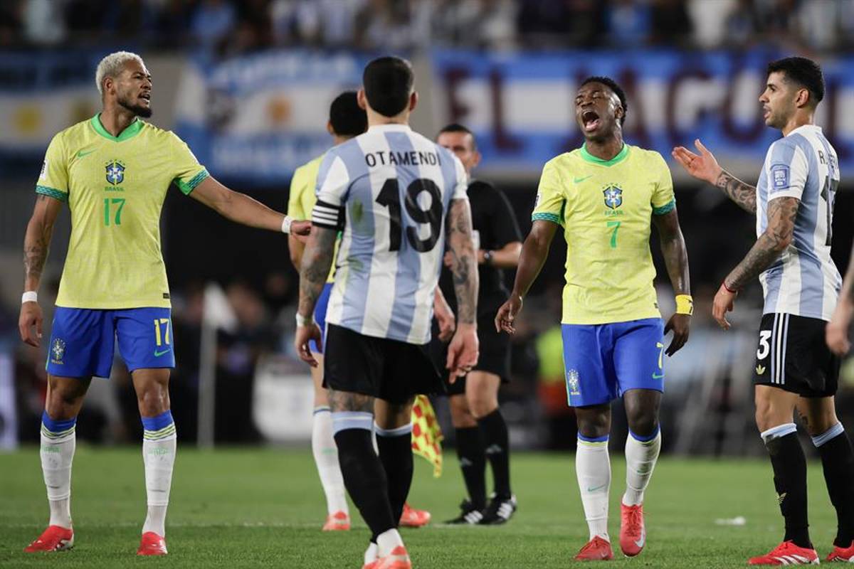 Paredes se burló de Rodrygo en la paliza de Argentina a Brasil, la bronca con Raphinha y Vinicius también se calentó