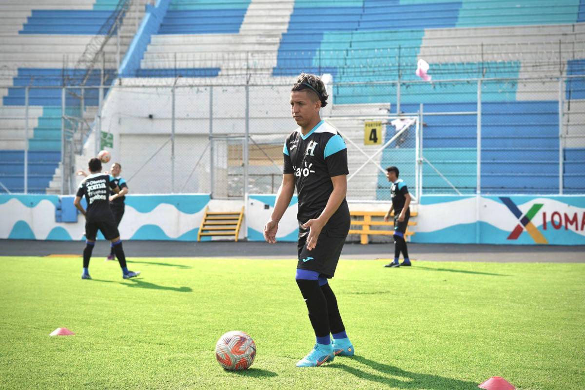 ’Cachita’ Gómez está peleando por un puesto en la lista de 23 futbolistas de Honduras para la Copa Oro 2023.