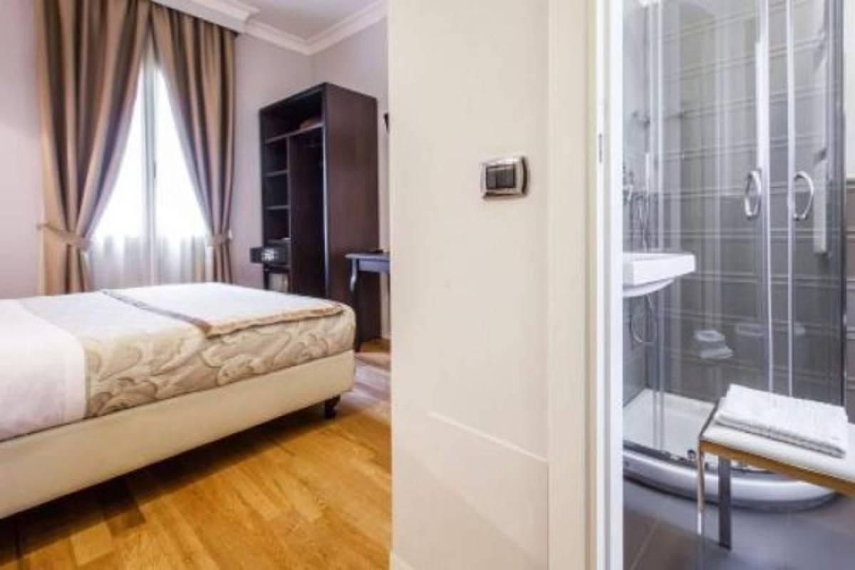 Italia: Por culpa del coronavirus, el futbolista danés Christian Eriksen quedó en la calle