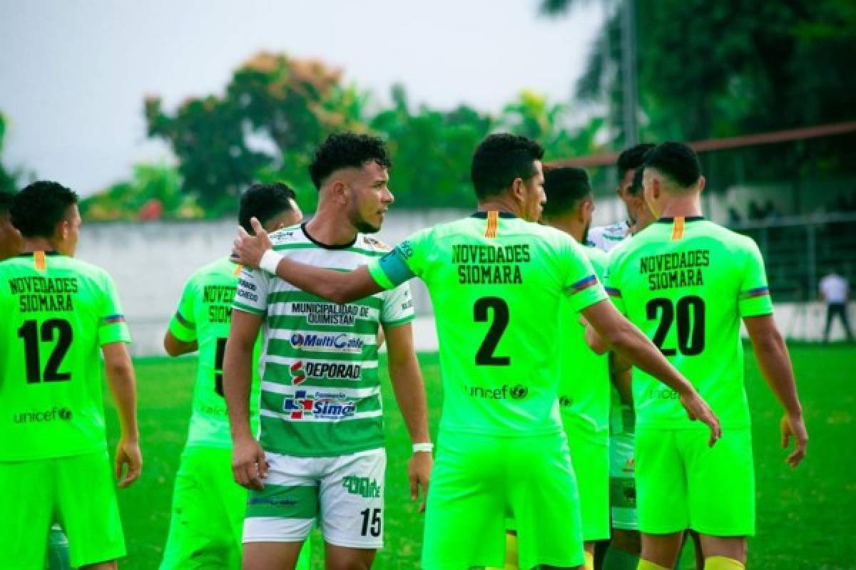 Liga de Ascenso: Uniforme del Barcelona, cancha inundada y Maco Mejía dando instrucciones