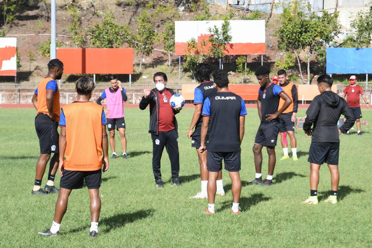 Con dos novedades: Así fue el nuevo entrenamiento de Olimpia tras la salida de Pedro Troglio ¿Y Benguché?