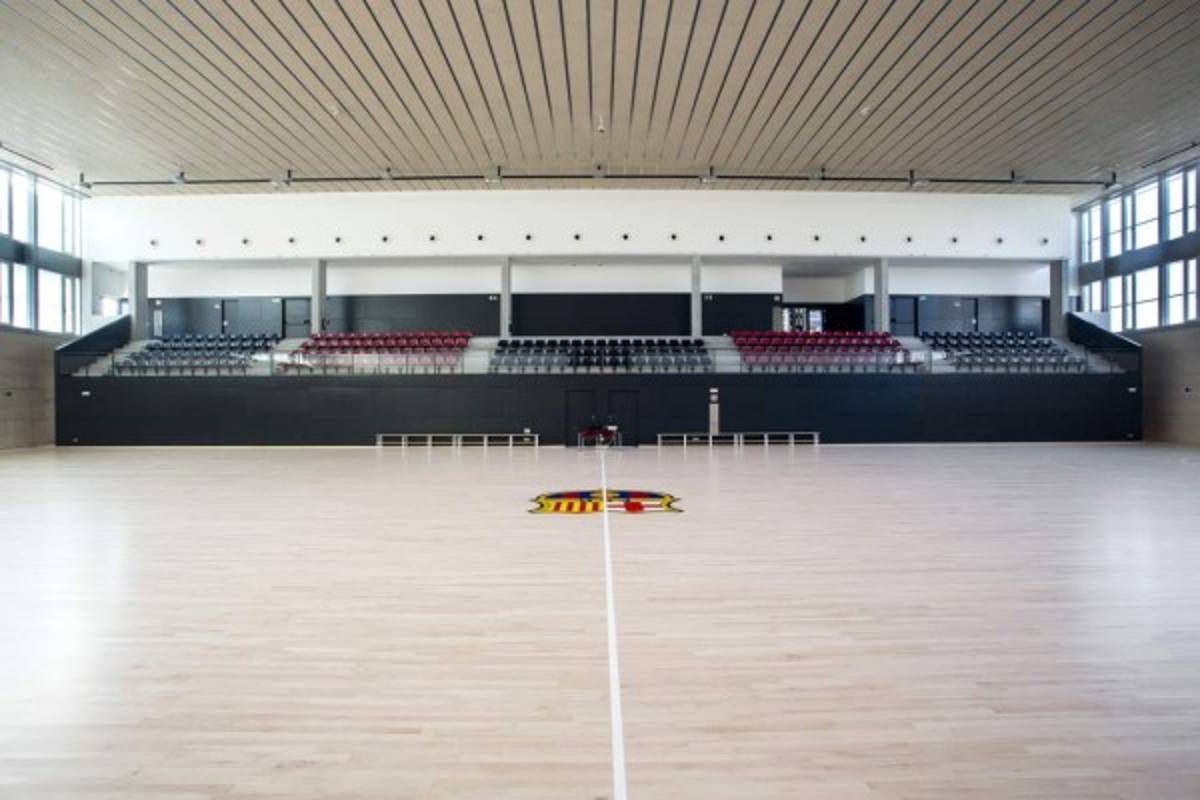 Conocé por dentro y por fuera la nueva casa del Choco Lozano en España