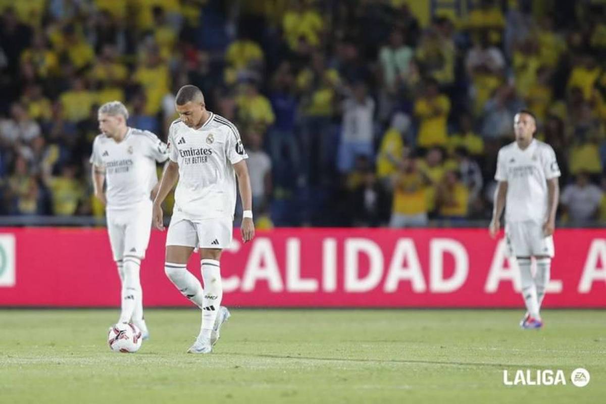El motivo por el que Mbappé está frustrado con Vinicius y el feo gesto del brasileño: “A Cristiano no se lo quitaba”