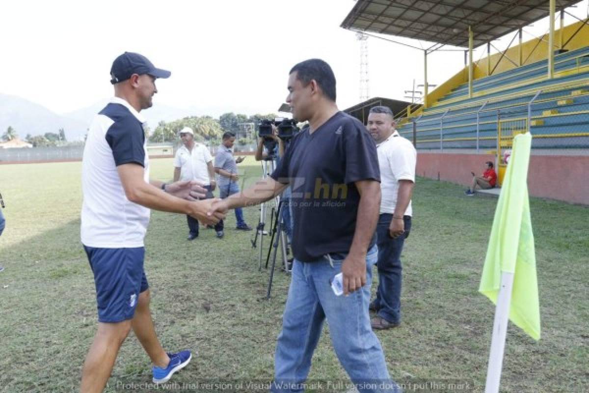 Fotos: 'El Palomo' le cambia el ánimo en su primer día a jugadores del Honduras