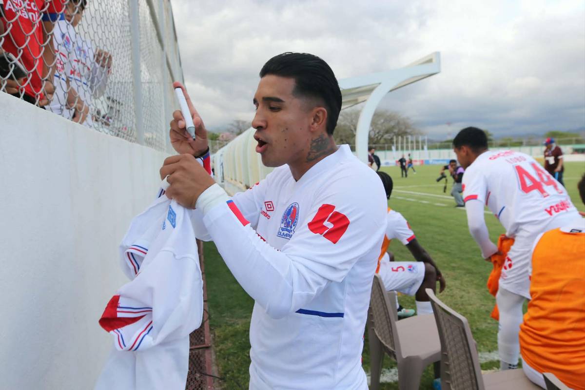 Fichaje sorpresa del Olimpia, las Colochas causan sensación y Comayagua vivió una gran fiesta de fútbol
