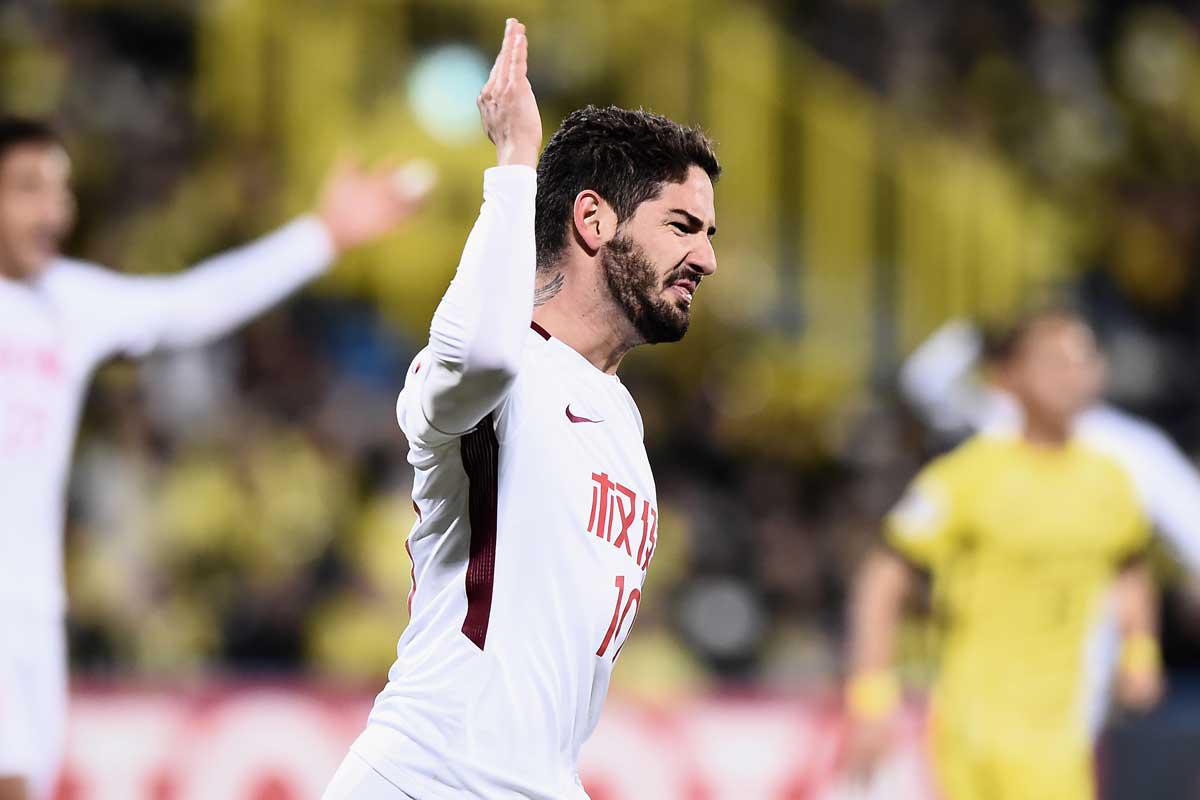 La vida loca de Pato, el brasileño que pudo ser el mejor “9” del mundo: Vivió en el hotel del sexo y le apareció un tumor