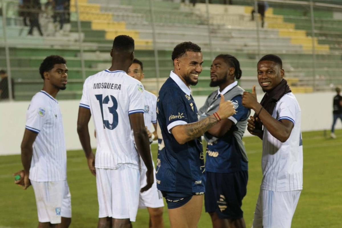 Pelea entre Génesis y Motagua, doble polémica con el FVS y el penal que falló Clever