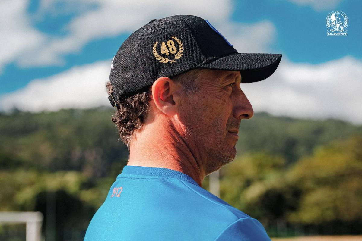 Así fue el último entreno de Olimpia previo a la semifinal: La gorra de Pedro Troglio en conmemoración al récord y Jorge Álvarez listo
