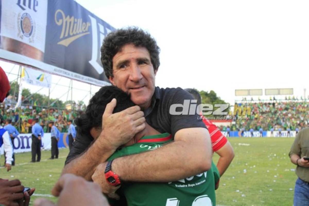 ¡Abrazos, lágrimas y besos! Eufórico festejo del Marathón tras coronarse campeón