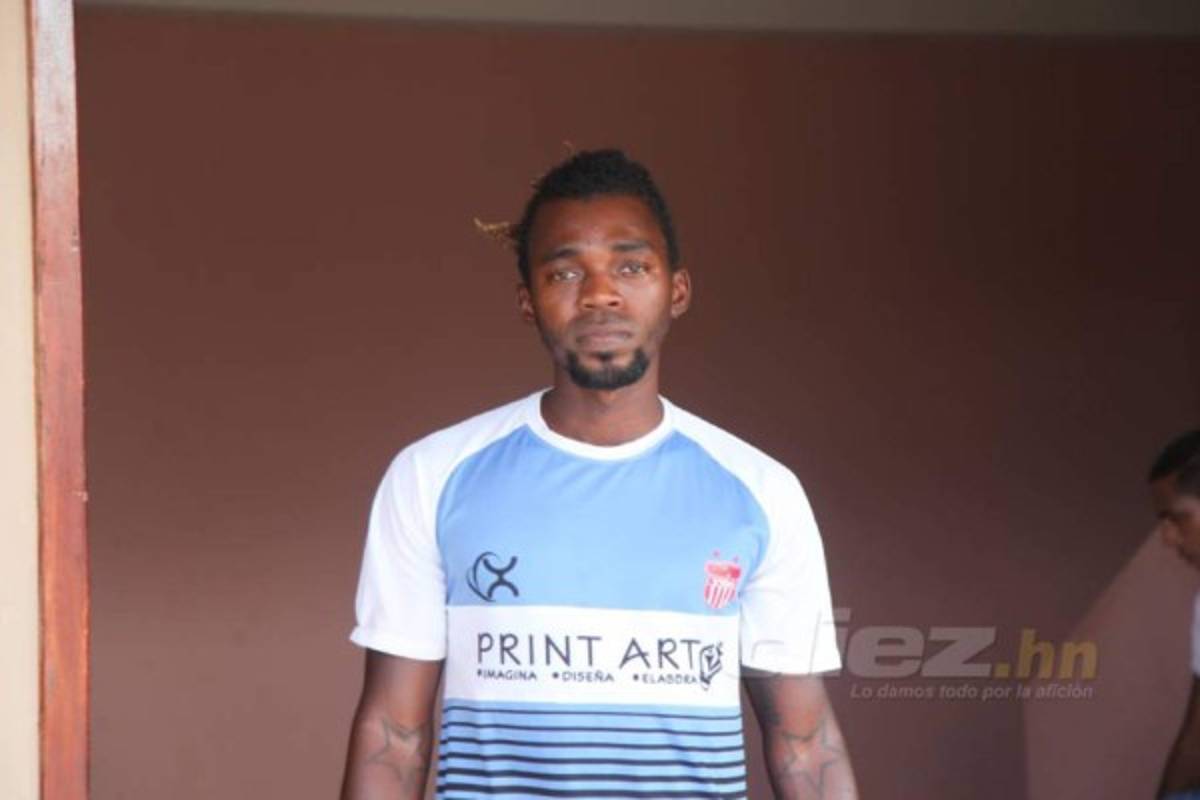 Chestyn Onofre sobre el descenso: 'El que se descuide le pasará factura”