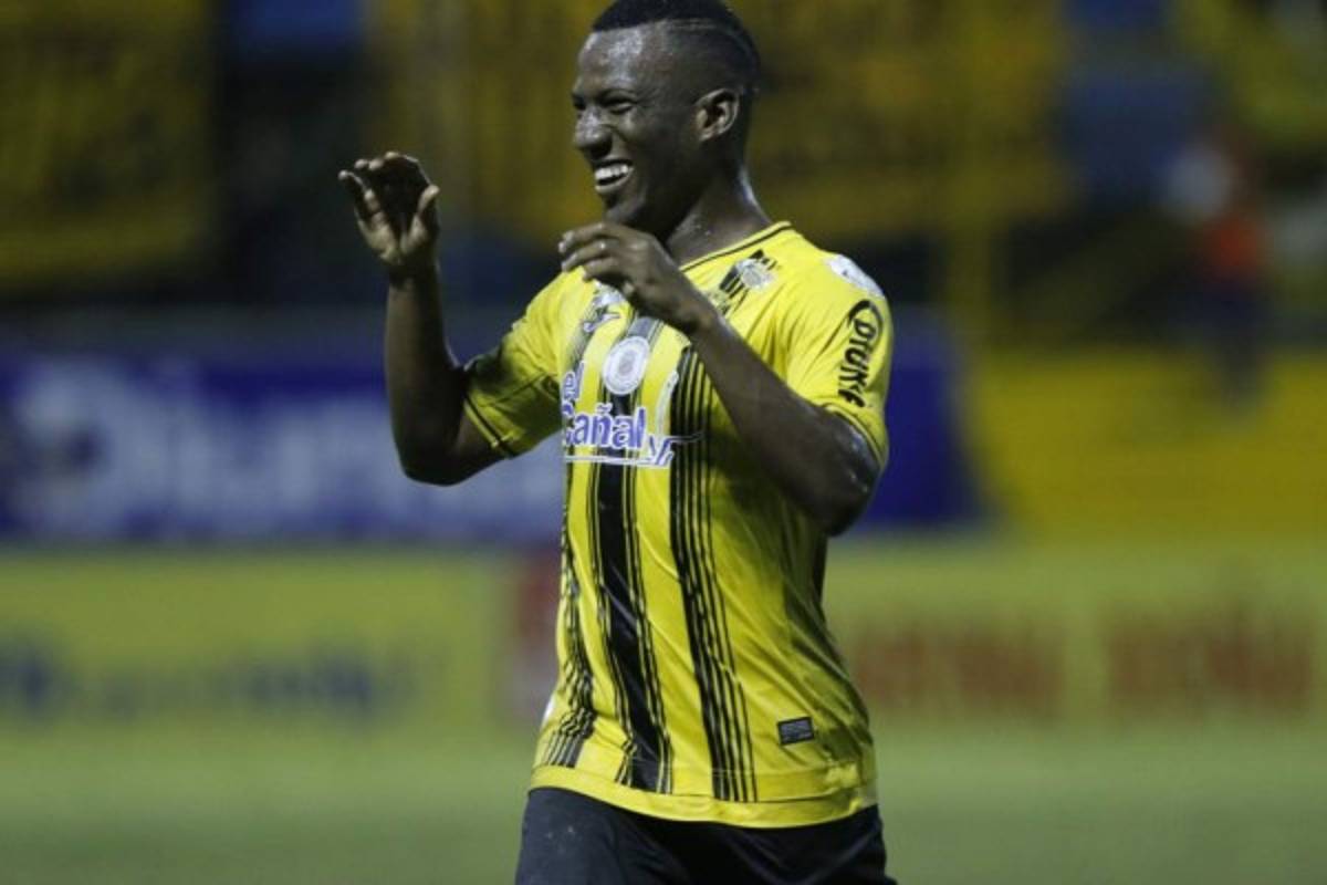 Mercado: Vida alista refuerzos, confirman baja en Motagua y un español dirigirá en Liga Nacional