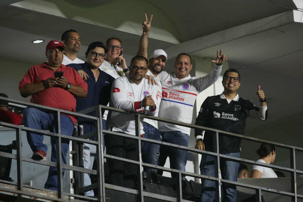 Alajuelense le pintó la cara, decepción en Olimpia al fallar en Copa Centroamericana 2025 y lágrimas al salir en camilla