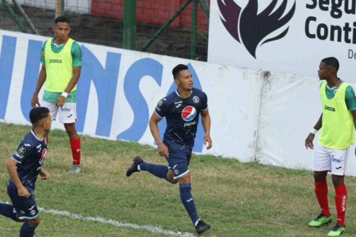 El 11 titular: Diego Vázquez y Motagua quieren hundir al Olimpia de Pedro Troglio