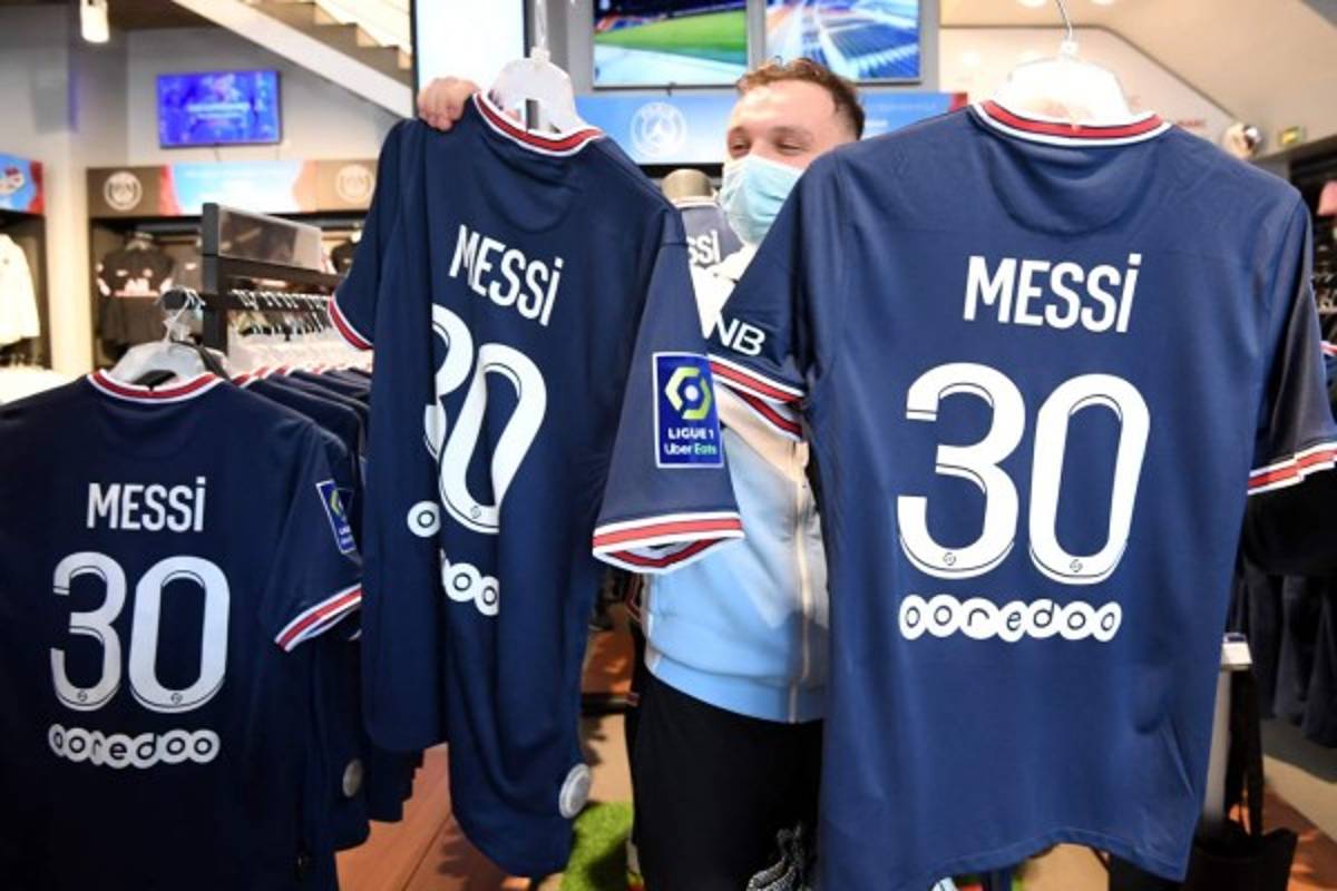 El efecto Messi: Las impactantes cifras millonarias de su llegada al PSG; Barcelona se hunde