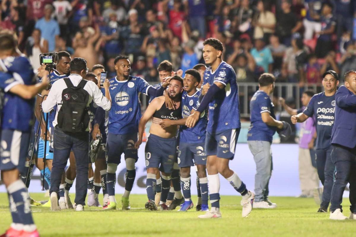 ¡Llanto, dolor y tristeza en Marathón! Así festejó Motagua su copa 20 de Liga Nacional