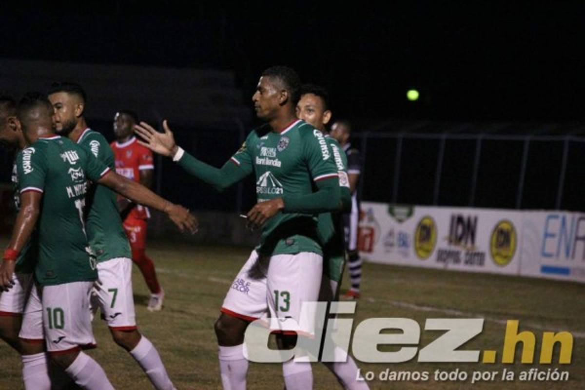 No se vio en TV: La frustración de Troglio y Olimpia tras perder el invicto; Olanchito y sus bellezas