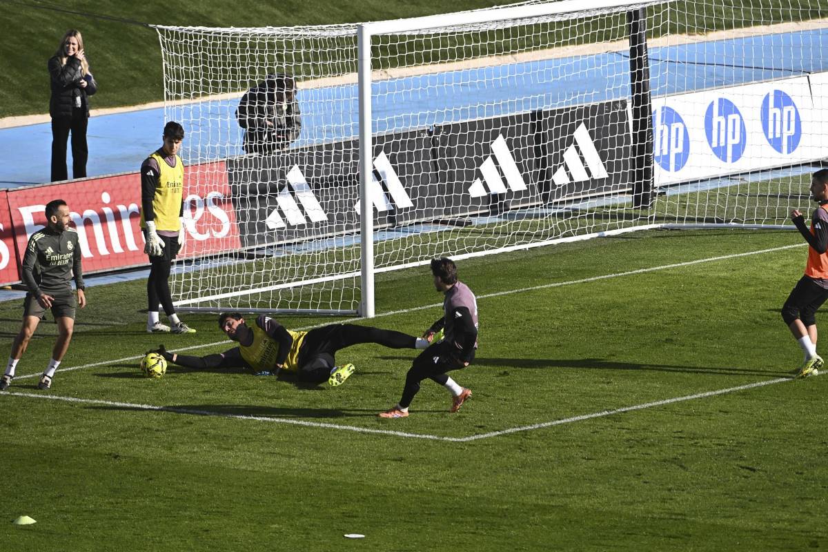 Fiesta merengue: Real Madrid despide el 2025 con un entrenamiento especial y la locura de la afición