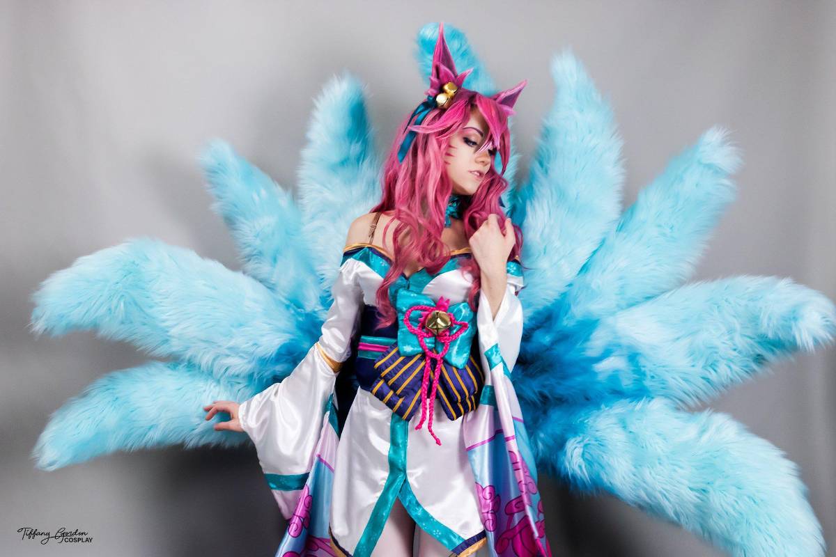 Esta cosplayer experta en armaduras tiene el nivel de un herrero maestro; muestra tutoriales en YouTube