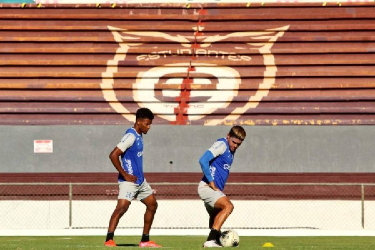 ¡Bromas, risas y un picadito! Así fue el entreno de Honduras previo al decisivo juego ante El Salvador