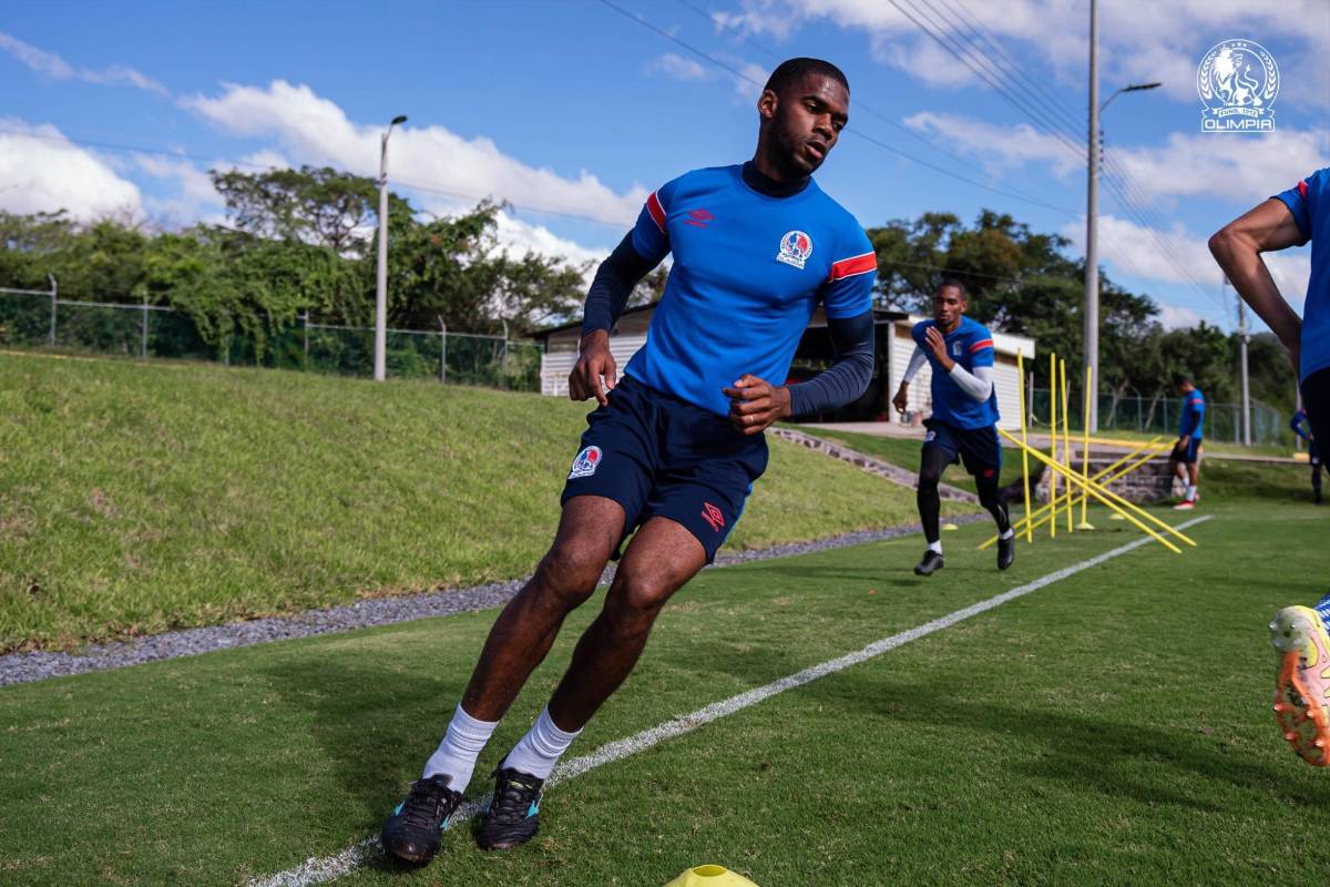 Pedro Troglio afina la variante que utilizará en Olimpia para el duelo de ida ante Génesis y dar el primer paso a la gran final