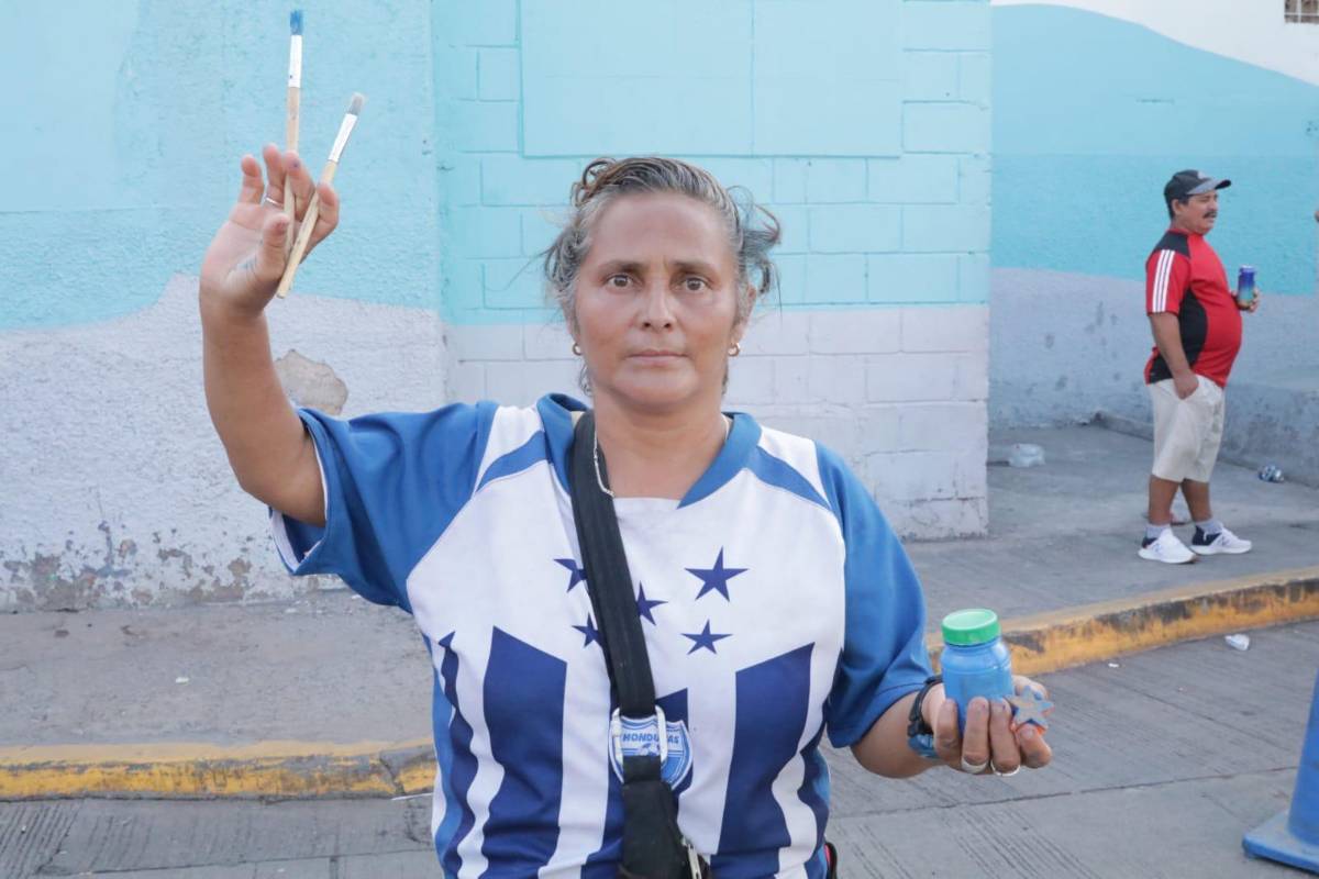 La hermosa influencer que se divirtió con los seleccionados, bellas catrachas adornaron el Nacional y el look de Rambo